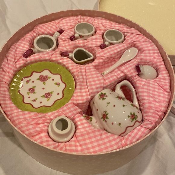 Astor Lane Dillard’s Vintage 15 piece Floral Porcelain Play Mini Tea Set EUC - Picture 1 of 16